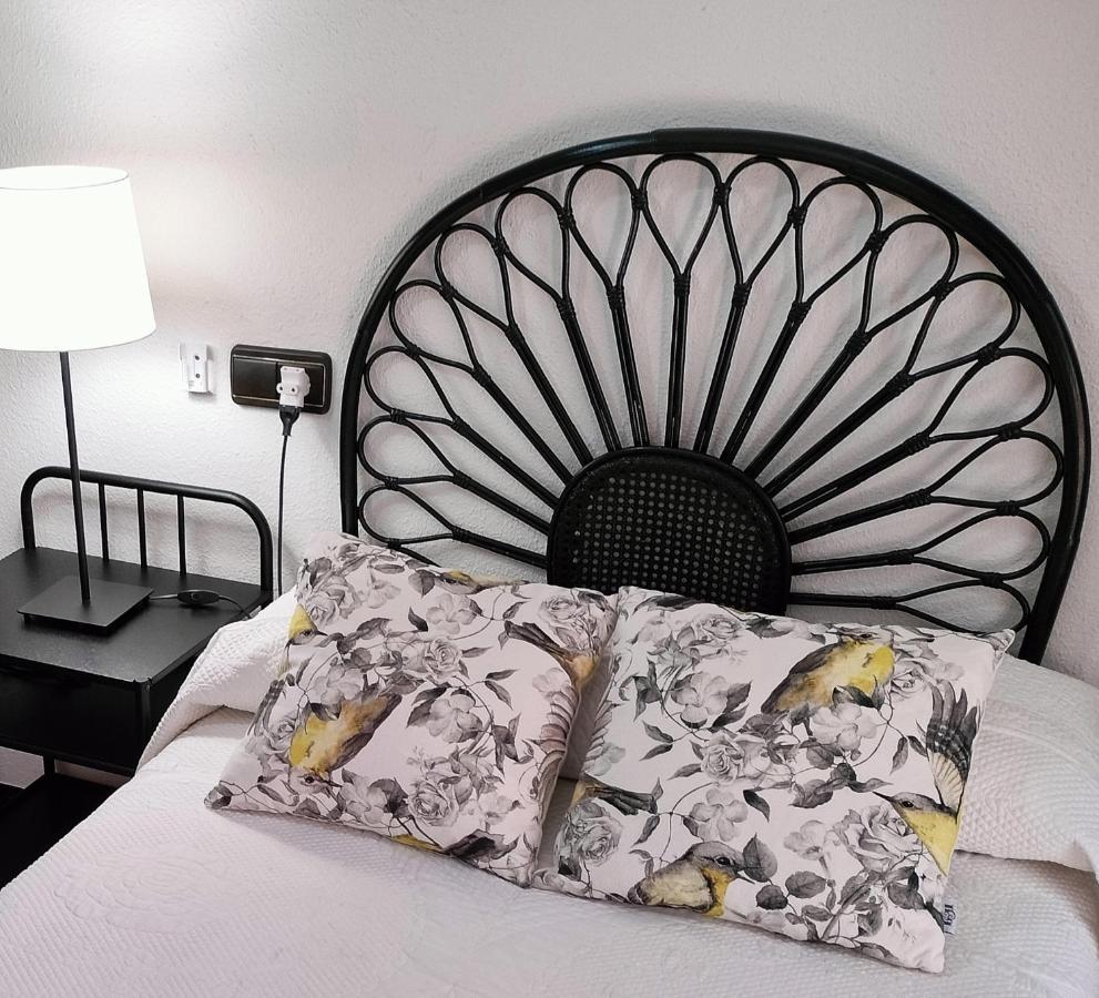 サラマンカVivienda Con Parking Incluido - Zona Van Dyckアパートメント エクステリア 写真