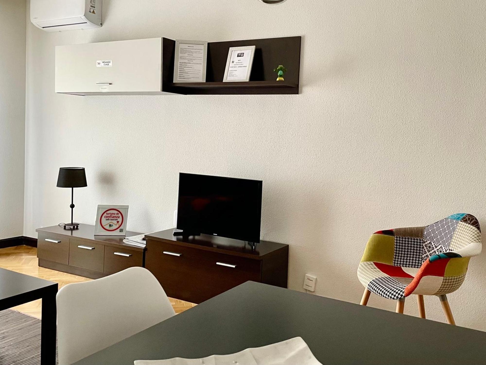 サラマンカVivienda Con Parking Incluido - Zona Van Dyckアパートメント エクステリア 写真